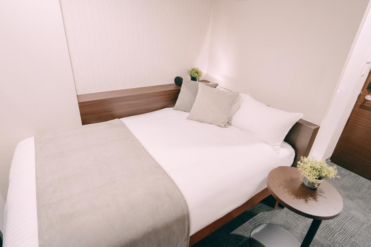 R Hotel Honmachi Ōsaka Extérieur photo