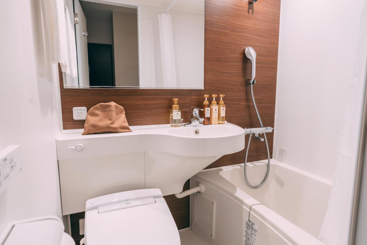 R Hotel Honmachi Ōsaka Extérieur photo
